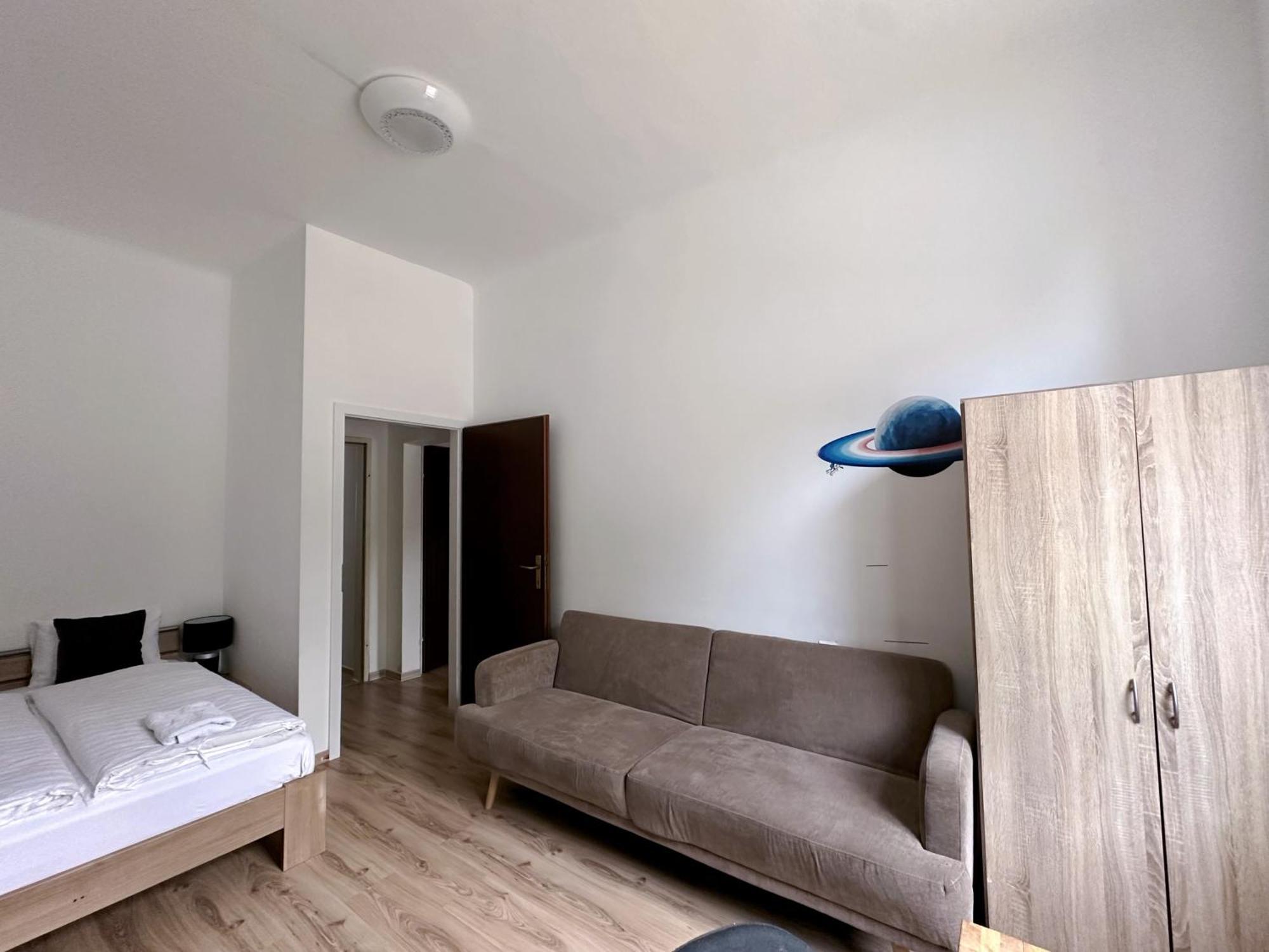 Up Resistances G Apartment Baden Exterior photo